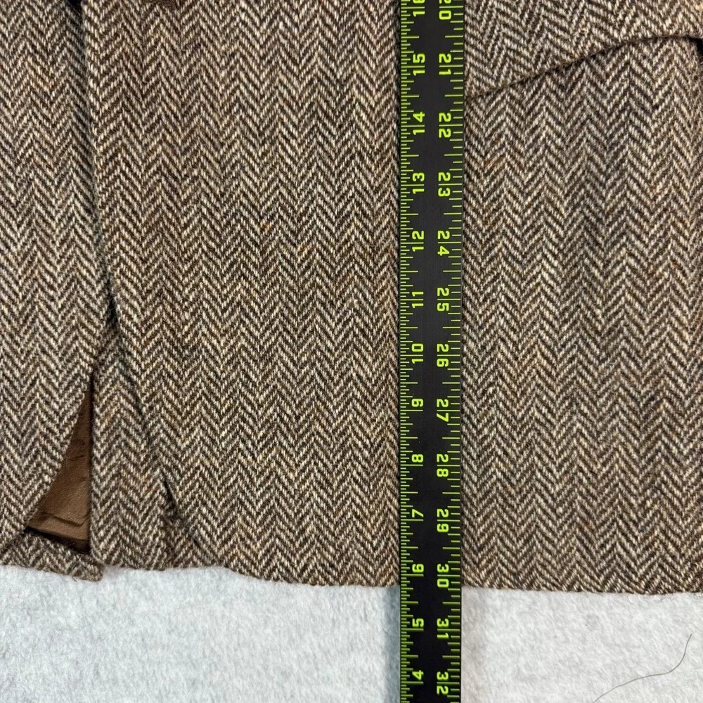 AVANT GARDE‎ - HARRIS TWEED Men's Blazer Size 42S Brown Herringbone Made in USA